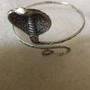 Silver Cobra Snake Bracelet - Reptile Jewelry Accessory